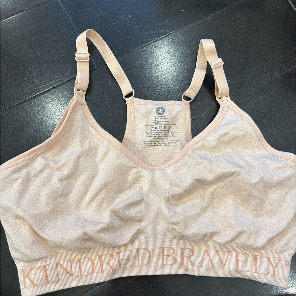 Kindred bravely sublime nursing sports bra